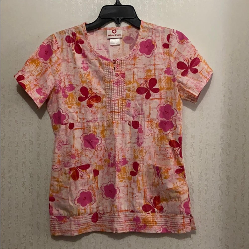 Scrub top